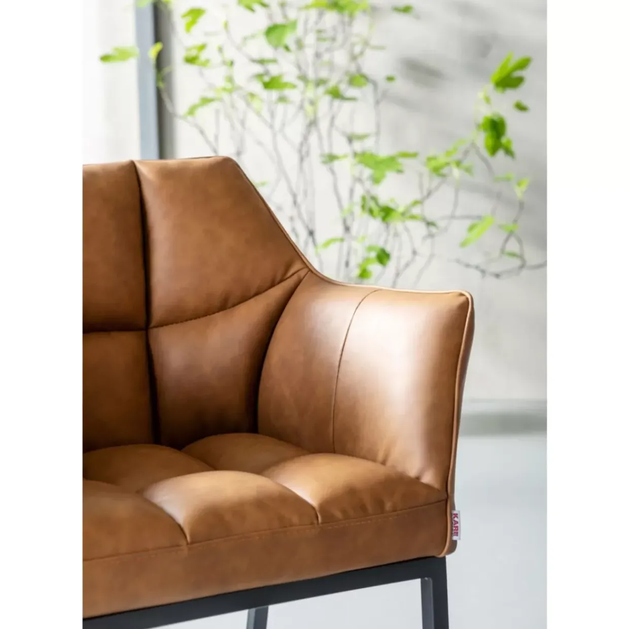 Armlehnstuhl Thinktank Braun