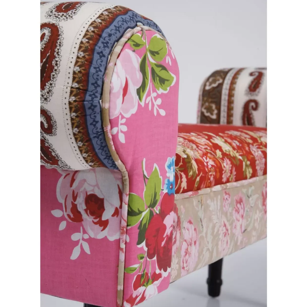 Bank Wing Patchwork Red