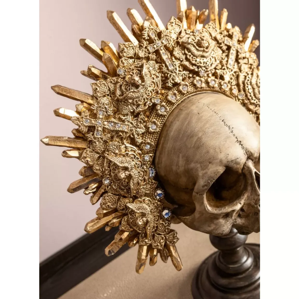 Deko Objekt King Skull