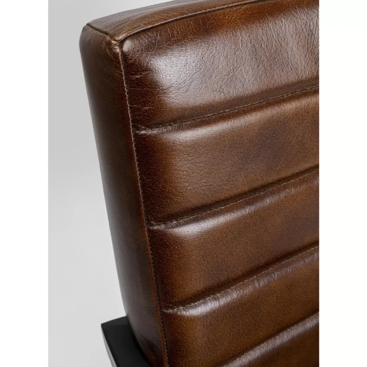 Freischwinger Lola Leder Braun