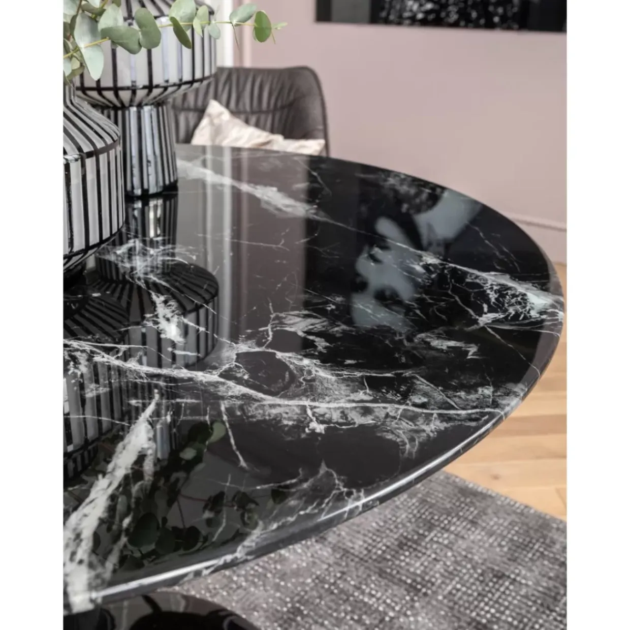 Tisch Solo Marble Schwarz O110